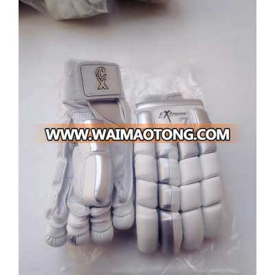 Cricket Batting Gloves Extreme 7 Cricket Gloves